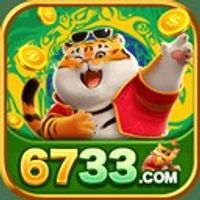 6733